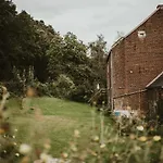 Le Mayou Bed and breakfast Mortroux