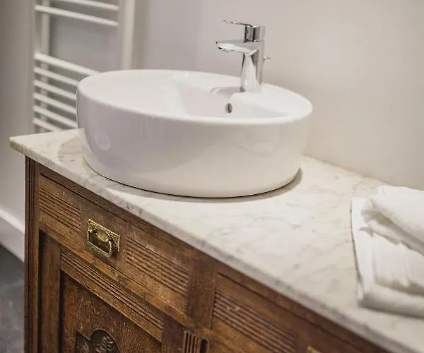 Le Mayou Nocleg ze śniadaniem Mortroux